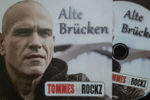 TOMMES on the ROCKZ - Screenshot Solo EP Alte Brücken