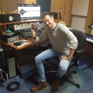Oliver Kreuzwieser ko.recording-arts Studio mit der fertig produzierten CD TOMMES on the ROCKZ - Alte Brücken